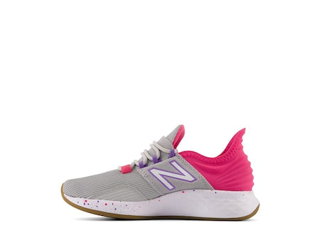 new balance foam roav pink
