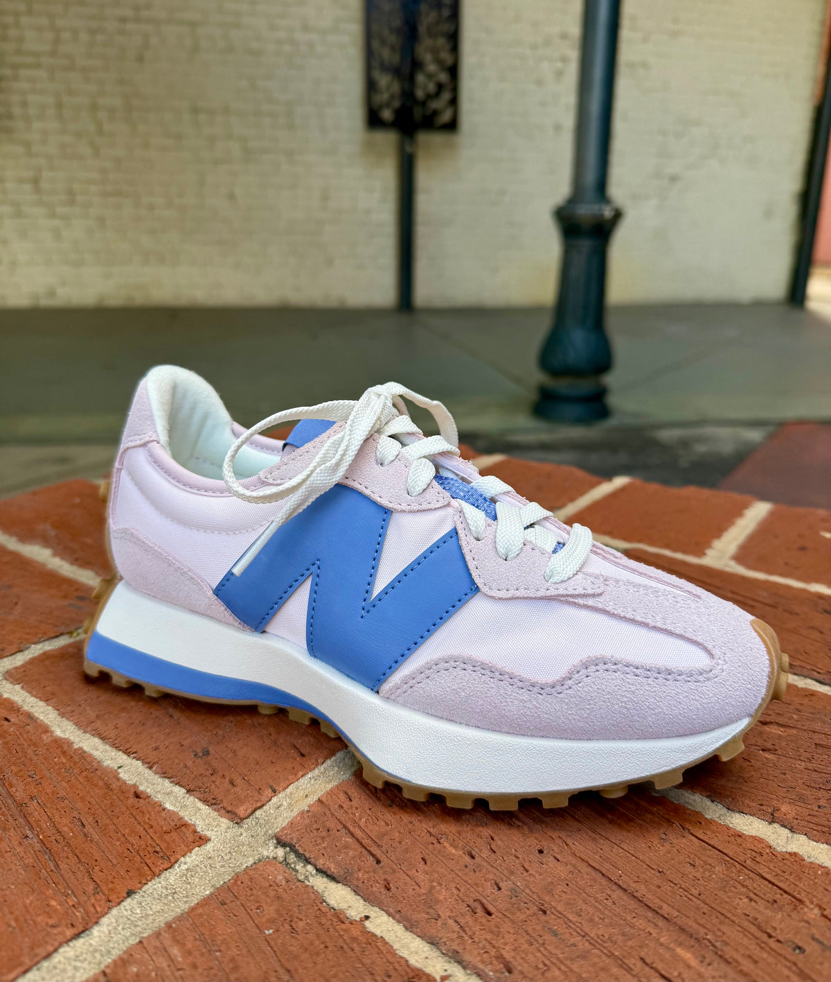 Womens New Balance 327 in Pink Salt