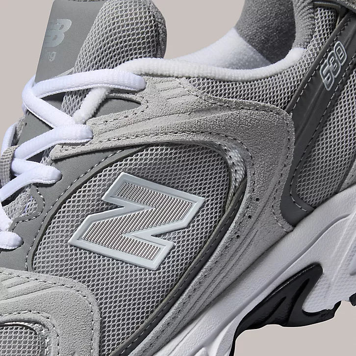 Mens New Balance 530 in Grey
