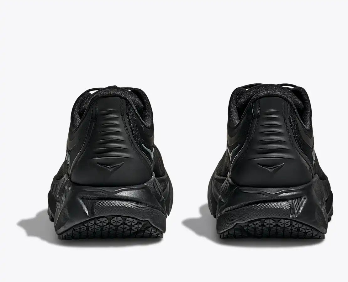 Men’s Hoka Arahi Slip Resistant in Black