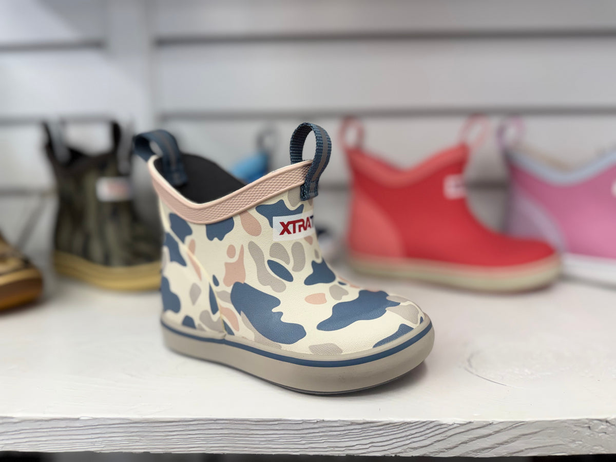 Xtratuf Kids Ankle Deck Boots in Ivory Camo