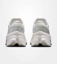 Women’s On Cloud Monster 3 in White