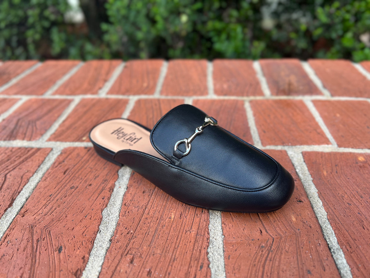 Corkys Charmer Black