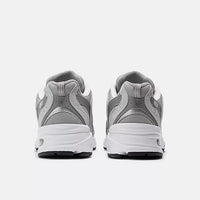 Mens New Balance 530 in Grey