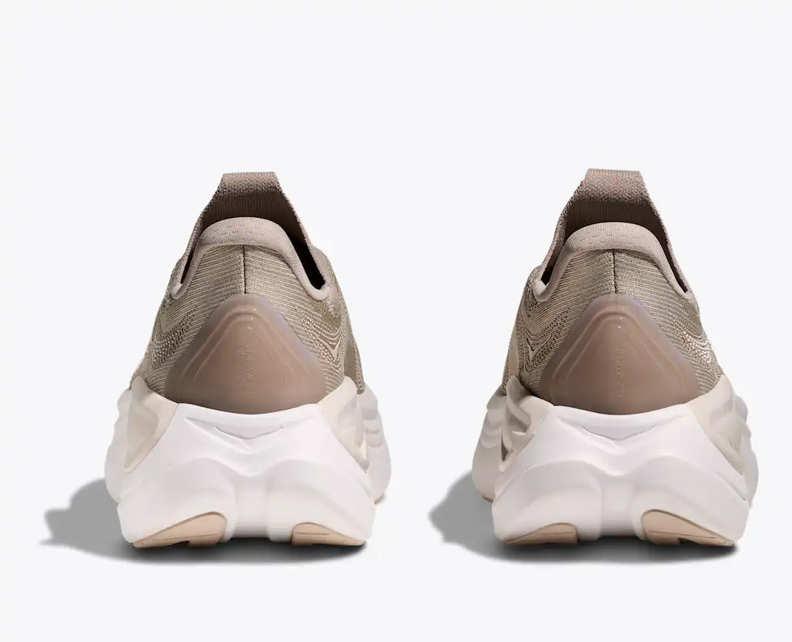 Women’s Hoka Skyward Laceless in Putty