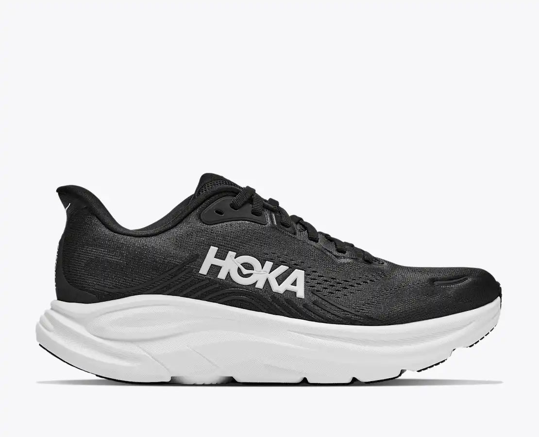 Men's Hoka Clifton 11 in Extra Wide Black White