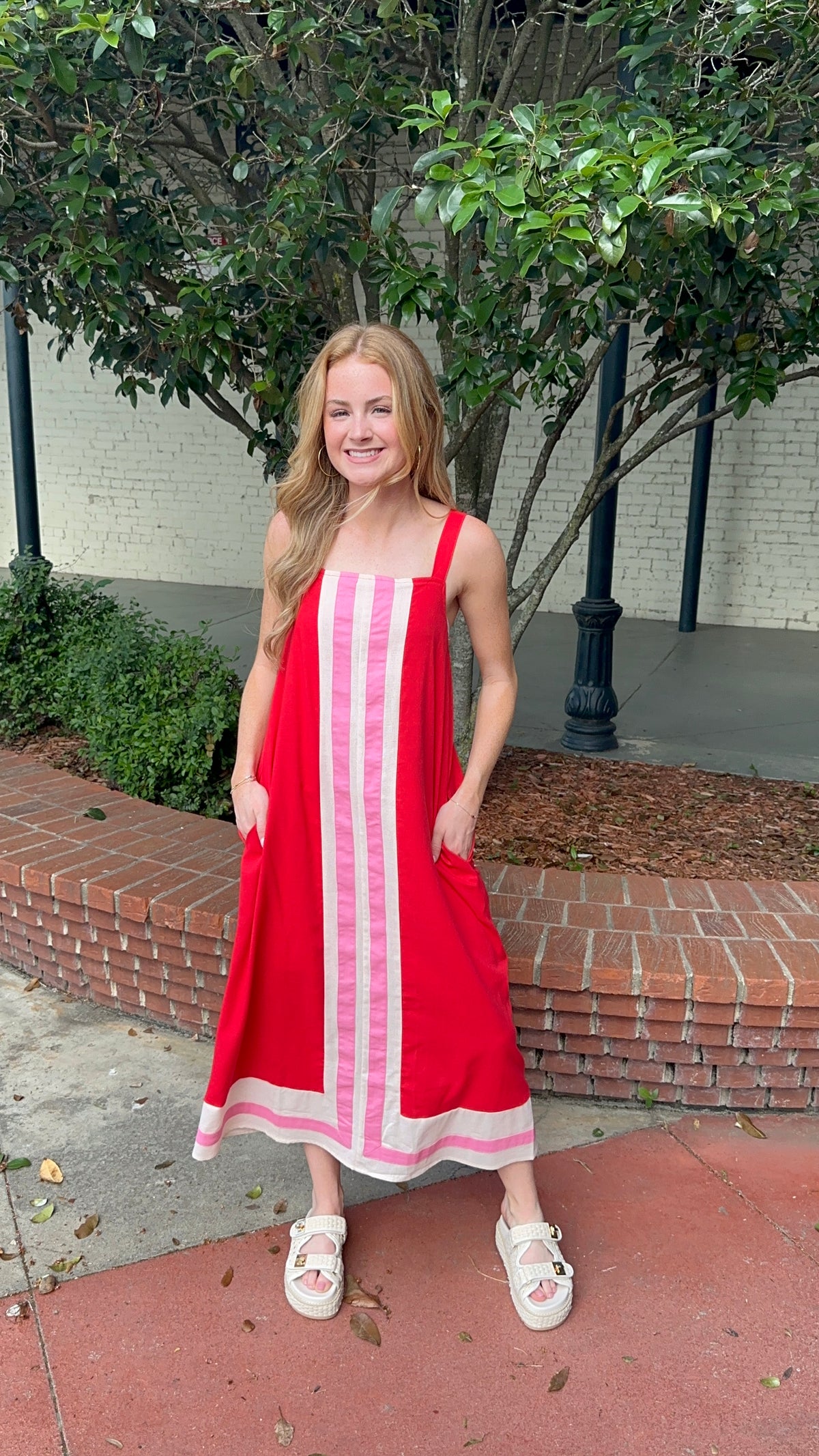 Entro Simply Aligned Maxi Dress