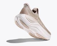 Women’s Hoka Skyward Laceless in Putty