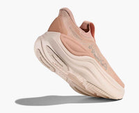 Women’s Hoka Skyward Laceless in Rose Latte