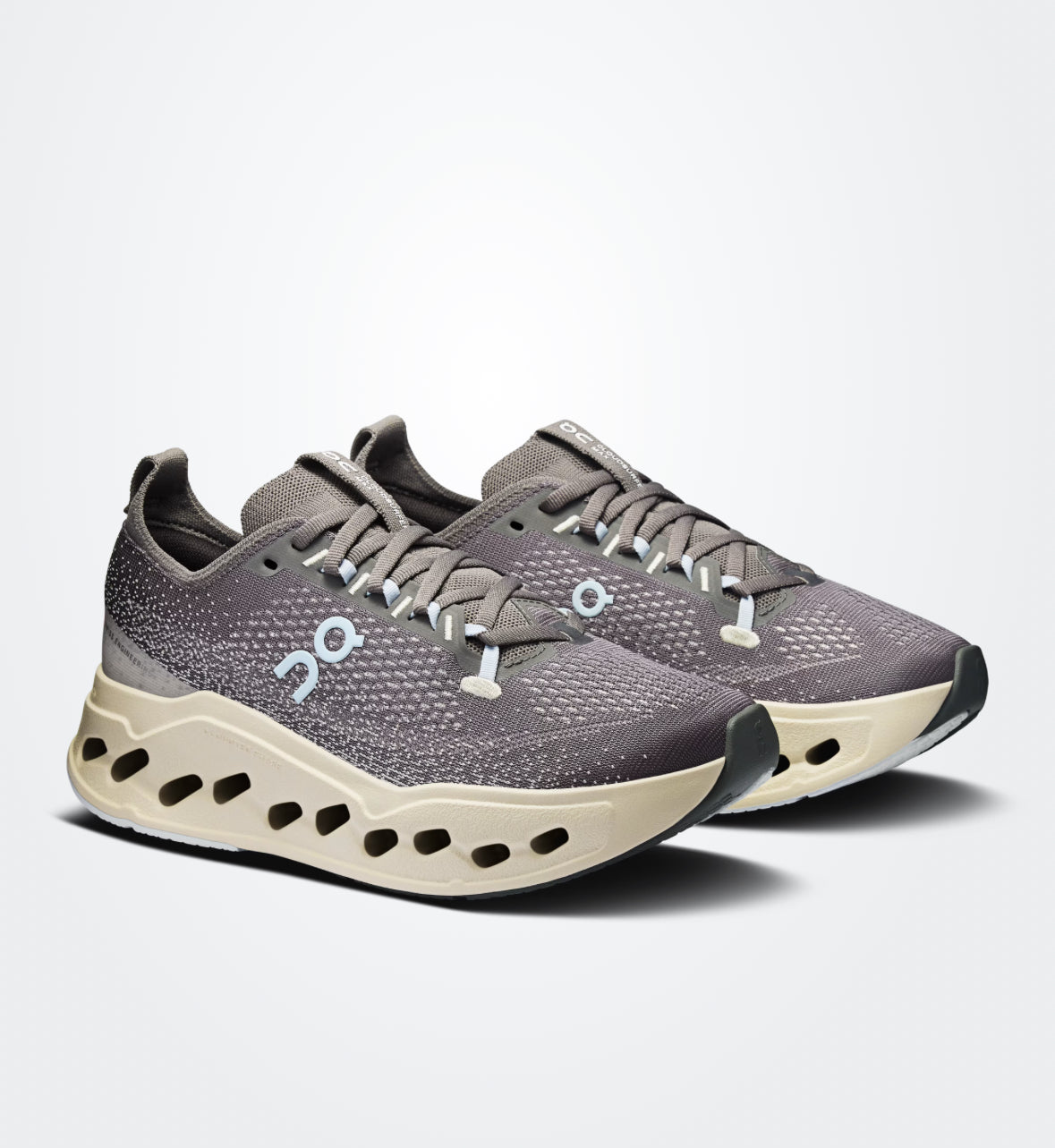 Womens On Cloud Surfer Max Asphalt Ice