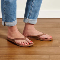 WOMENS HONU TAN